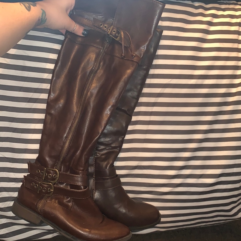 Great condition. Only worn a handful of times.